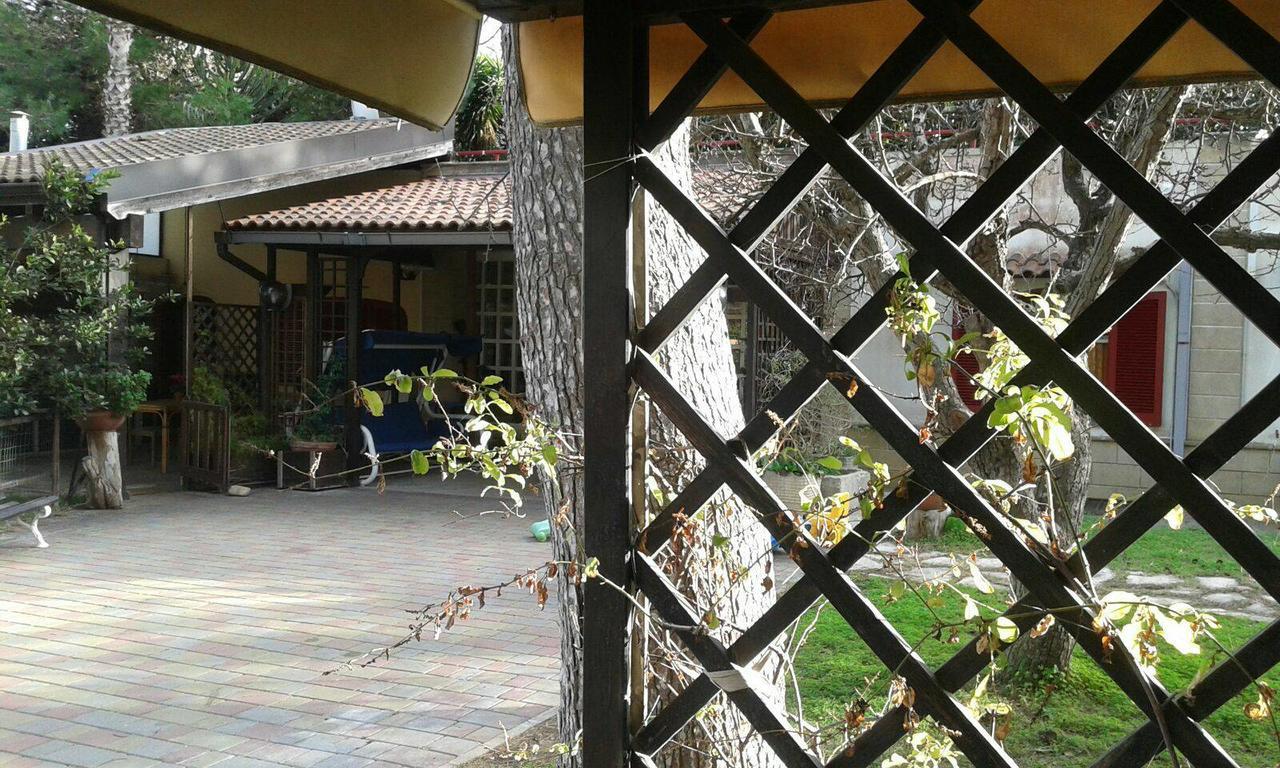 Casina Delle Arti Bed & Breakfast ซานกาตัลโด ภายนอก รูปภาพ